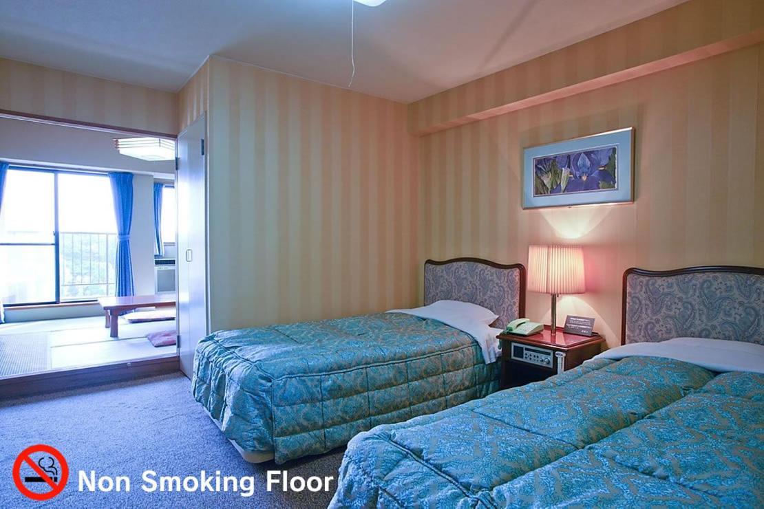 Hotel Green Hill Otaki Bagian luar foto